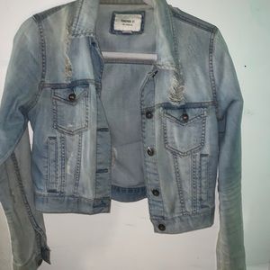 Light Cropped Denim Jean Jacket
